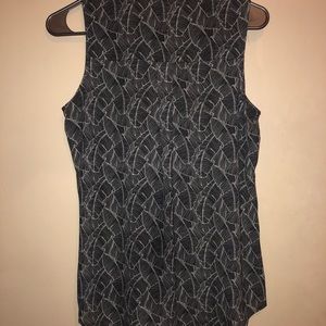 EXPRESS BLACK AND WHITE PORTOFINO SHIRT